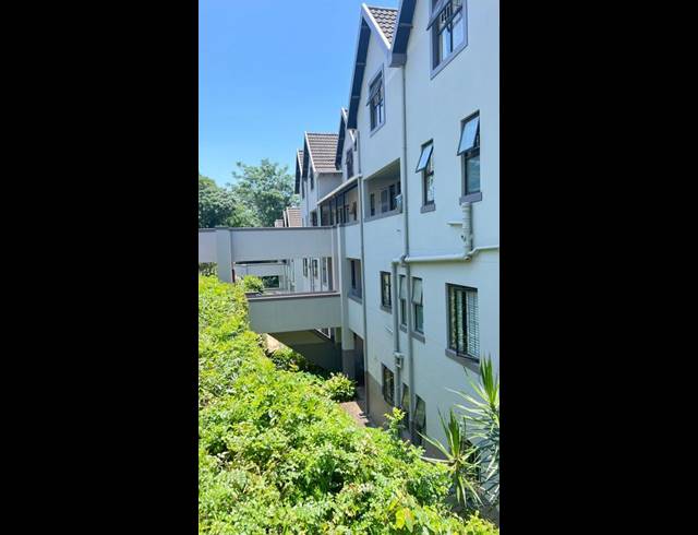 1 BEDROOM APARTMENT FOR SALE IN THE WOLDS